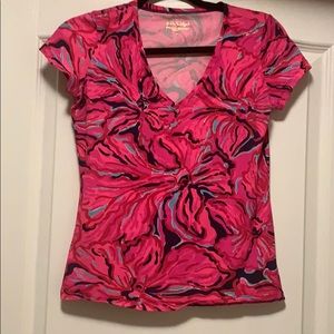 Lilly Pulitzer V-neck Style Shirt